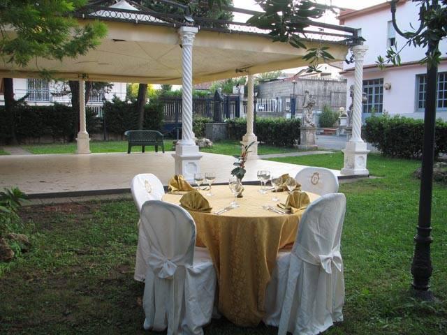 Hotel Degli Amici Sant'Egidio del Monte Albino Extérieur photo